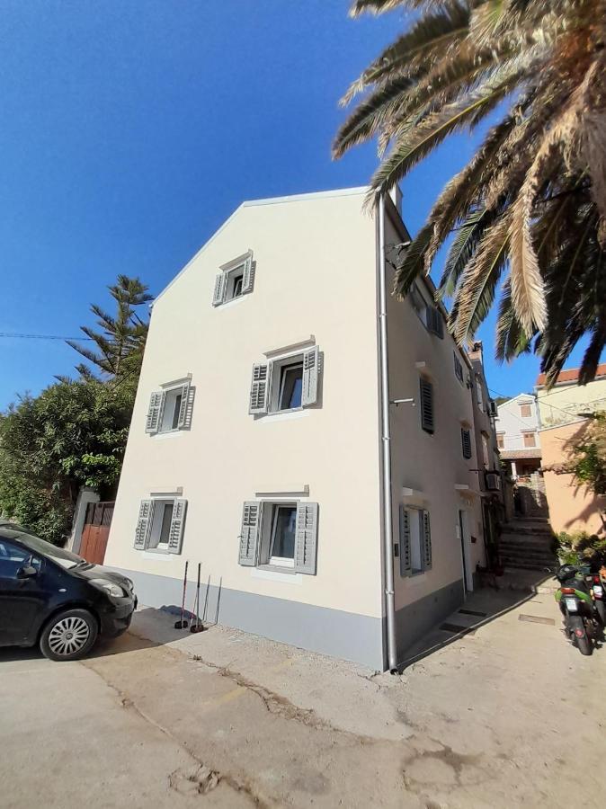 Apartment House Bucul Mali Lošinj Extérieur photo